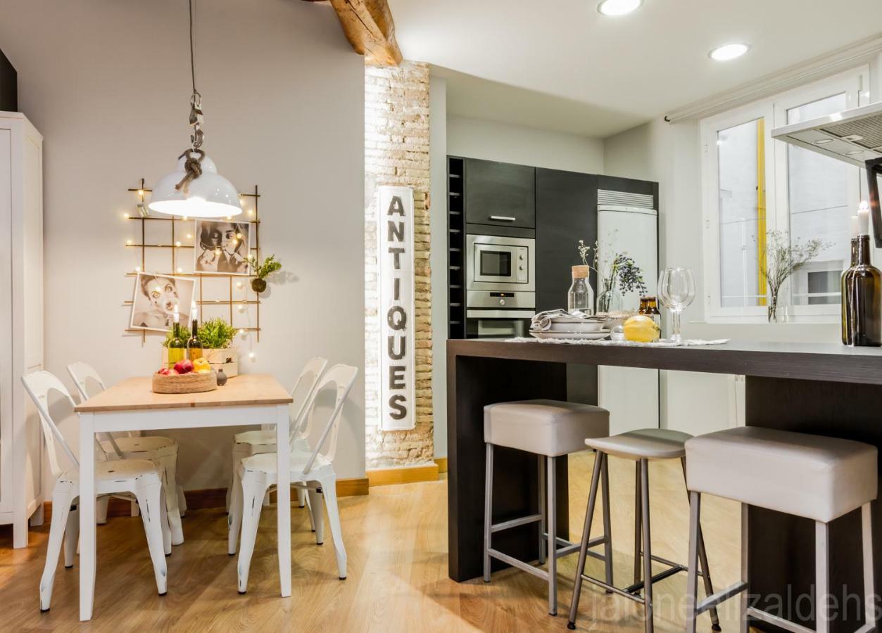 Soul Apartmet Pamplona Bagian luar foto